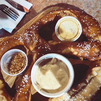Great Oaks Tavern - Pretzel - Burgers Near Me - Wadsworth, Ohio Great Oaks Tavern - Pretzel - Burgers Near Me - Wadsworth, Ohio