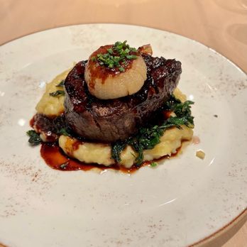 The Bistro Edgewood - Filet Mignon with mashed potatoes and greens - New American Near Me - Stateline, Nevada The Bistro Edgewood - Filet Mignon with mashed potatoes and greens - New American Near Me - Stateline, Nevada