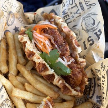 Kroffle Kreations - Garlicious Crispy Chicken - Food Trucks Near Me Kroffle Kreations - Garlicious Crispy Chicken - Food Trucks Near Me