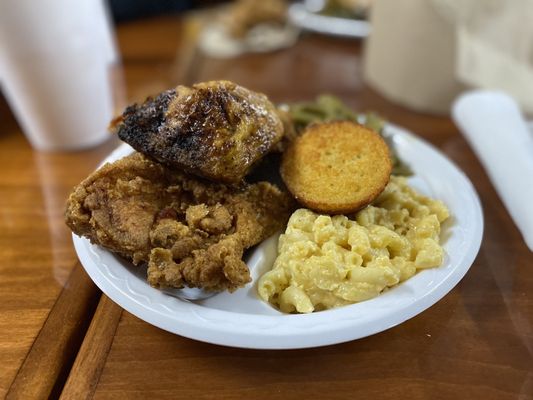 Weaver D's Delicious Fine Foods by null