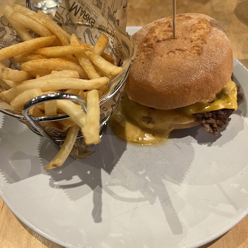 Grill Marks - Smash it burger with a gluten free bun - American Near Me - Columbia, South Carolina