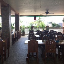R2R Resto Bar - Dining area is open. No air con, just fans.