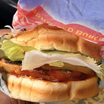 Carl's Jr - Charbroiled BBQ Chicken Sandwich was EXCELLENT! - Fast Food Near Me - Montebello, California Carl's Jr - Charbroiled BBQ Chicken Sandwich was EXCELLENT! - Fast Food Near Me - Montebello, California