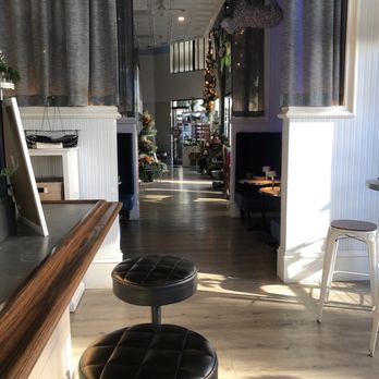 Queenstown Cafe - Inside - Coffee & Tea Near Me - La Jolla, California Queenstown Cafe - Inside - Coffee & Tea Near Me - La Jolla, California