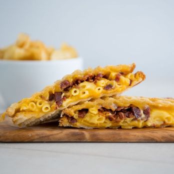 Grilled Cheese Heaven - Mac Attack with Bacon Bits - Food Delivery Services Near Me - Los Angeles, California Grilled Cheese Heaven - Mac Attack with Bacon Bits - Food Delivery Services Near Me - Los Angeles, California