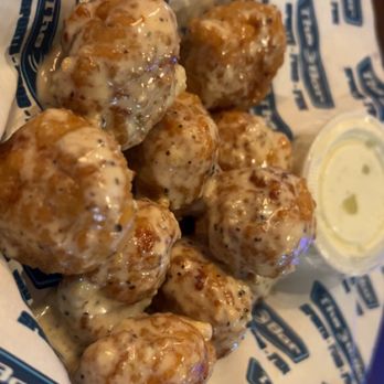 The Bar - Holmgren Way - Garlic parmesan 10 Count Boneless Wings - American Near Me - Green Bay, Wisconsin The Bar - Holmgren Way - Garlic parmesan 10 Count Boneless Wings - American Near Me - Green Bay, Wisconsin