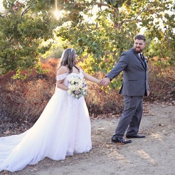 1flowergirl - Bridal bouquet and glimpse of boutonnière on groom - Floral Designers Near Me 1flowergirl - Bridal bouquet and glimpse of boutonnière on groom - Floral Designers Near Me