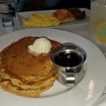Staks Pancake Kitchen - Memphis - American Near Me - Memphis, Tennessee Staks Pancake Kitchen - Memphis - American Near Me - Memphis, Tennessee