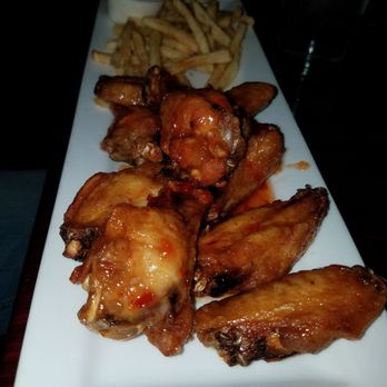 Sagos Tavern - Spicy Hawaiian Chicken Wings with Skinny Fries - Bars Near Me - Las Vegas, Nevada Sagos Tavern - Spicy Hawaiian Chicken Wings with Skinny Fries - Bars Near Me - Las Vegas, Nevada