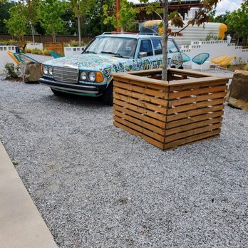 Westside Motor Lounge - Courtyard - American Near Me - Atlanta, Georgia Westside Motor Lounge - Courtyard - American Near Me - Atlanta, Georgia