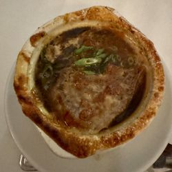 Remlik’s Grille & Oyster Bar - Delicious onion soup