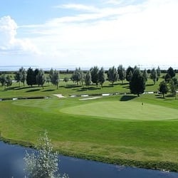 Peterstone Lakes Golf Club - Photo from official website: http://www.peterstonelakes.com