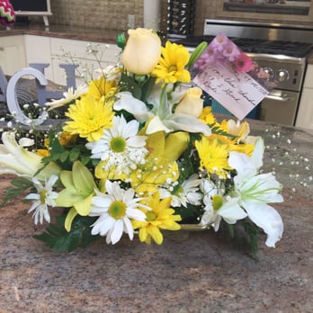 J & R's Flowers & Gift Studio - Florists Near Me - Oceanside, California