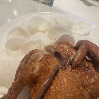 Summer Palace - Fried chicken with shrimp chips - Food Near Me - Manila, NCR