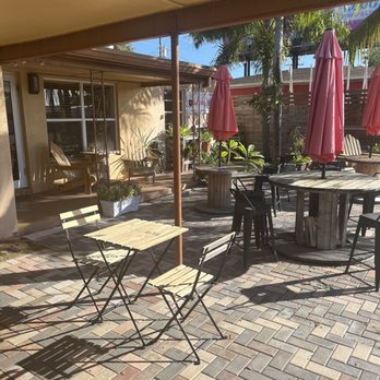 Calusa Coffee Roasters - Coffee & Tea Near Me - Fort Lauderdale, Florida Calusa Coffee Roasters - Coffee & Tea Near Me - Fort Lauderdale, Florida