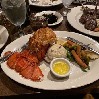 Papapavlo's - Lobster, lamb chops - New American Near Me - Lodi, California
