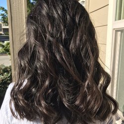 Moonlight Salon - Women's Hair Cuts