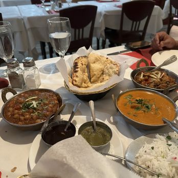 Akbar Restaurant - Paneer, Channa Masala, chicken kadai - Indian Near Me - Baltimore, Maryland