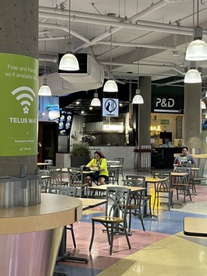 Torimaru Ramen by null