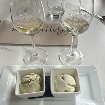 Bayernmoor Cellars - White wine and ice cream flights - Wine Tasting Room Near Me - Woodinville, Washington Bayernmoor Cellars - White wine and ice cream flights - Wine Tasting Room Near Me - Woodinville, Washington