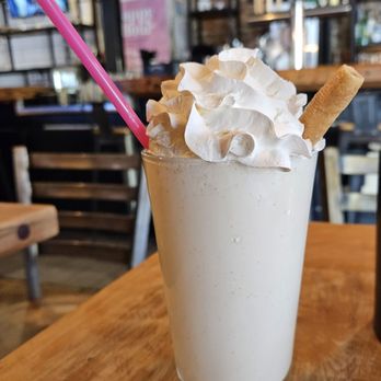 Beauvine Burger Concept - Tahitian vanilla adult shake - Burgers Near Me - Richmond, Virginia Beauvine Burger Concept - Tahitian vanilla adult shake - Burgers Near Me - Richmond, Virginia