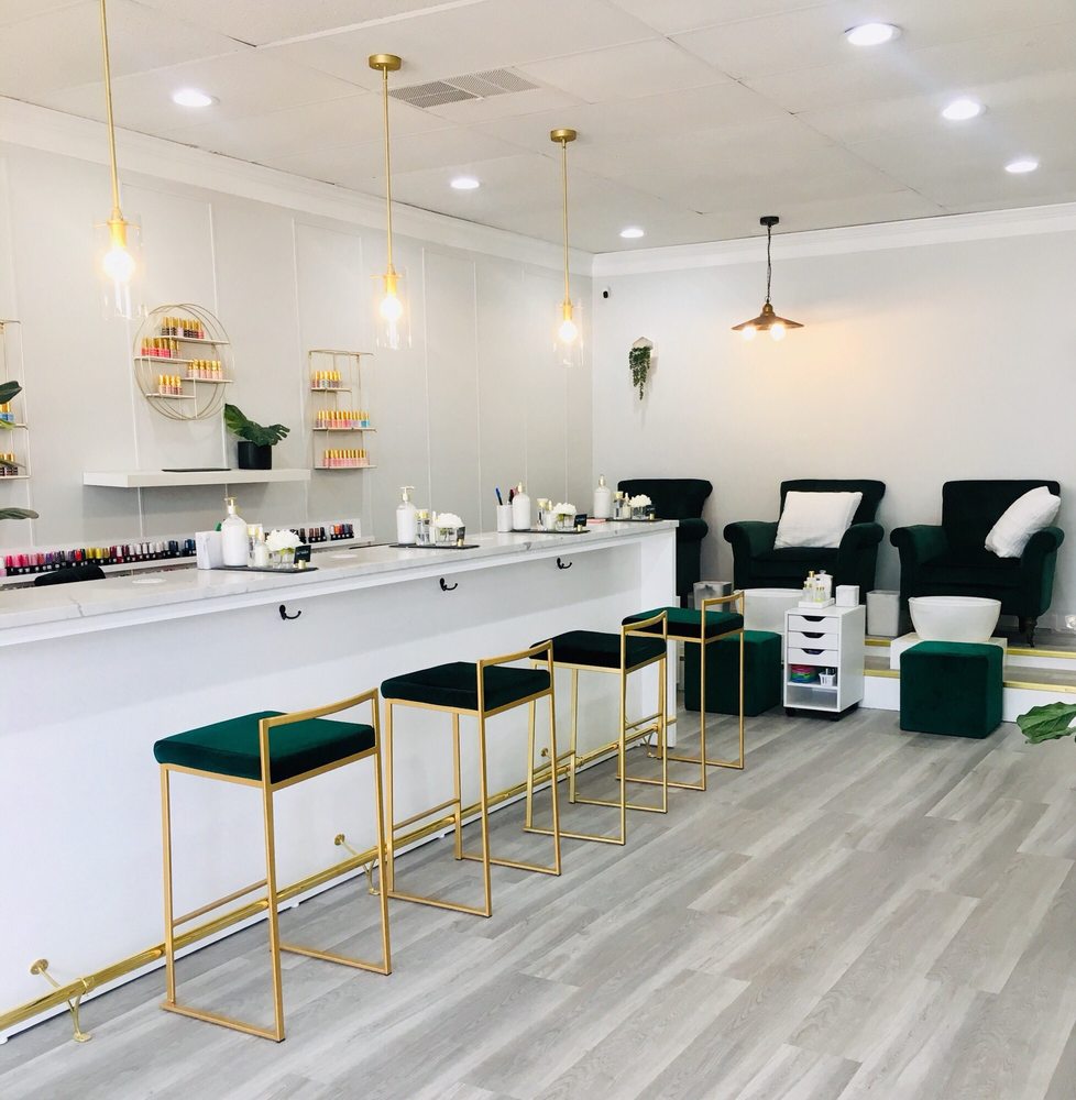 NAIL ADDICT WILLIAMSBURG CLOSED 16 Reviews Nail Technicians