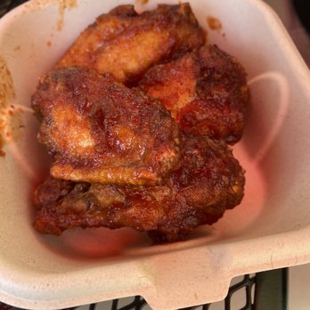 Volcano Island - Korean spice chicken wings! Great spice that's not overbearingly hot with a nice fried crunch! - Chicken Wings Near Me - Hayward, California