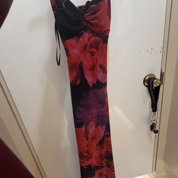 Windsor - A dress - Accessories Near Me - Folsom, California