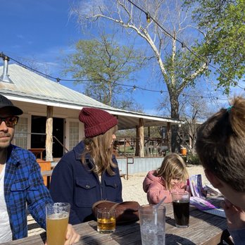 Trailhead Beer Garden - Tables outside - Beer Gardens Near Me - Kerrville, Texas