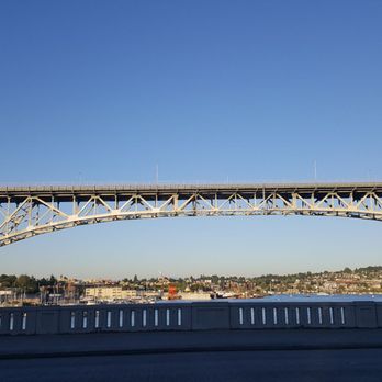 Fremont Bridge - The view to the east of the Fremont Bridge. - Landmarks & Historical Buildings Near Me - Seattle, Washington Fremont Bridge - The view to the east of the Fremont Bridge. - Landmarks & Historical Buildings Near Me - Seattle, Washington