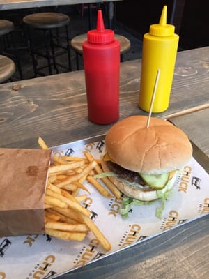 CHUCK BURGER by null