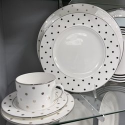 CR Galleries