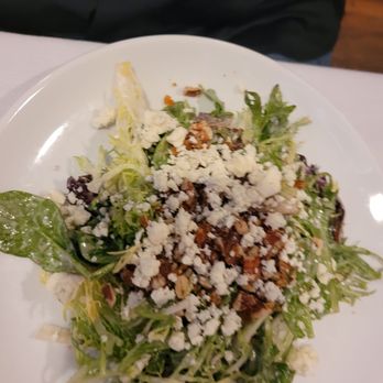 Blackbirds' Grille - Salad - Bars Near Me - Sayville, New York Blackbirds' Grille - Salad - Bars Near Me - Sayville, New York