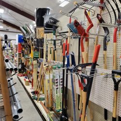 True Value - Shovels, rakes, hoes, and saws