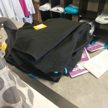 Career Uniforms - Scrub shopping - Uniforms Near Me - Bay City, Michigan Career Uniforms - Scrub shopping - Uniforms Near Me - Bay City, Michigan