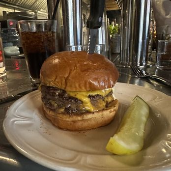 Au Cheval - Single Cheeseburger - Bars Near Me - Chicago, Illinois