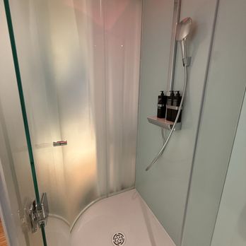 CitizenM Miami Worldcenter - Hotels Near Me - Miami, Florida