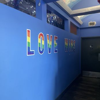 Rosie's Bar & Grill - Gay Bars Near Me - Wilton Manors, Florida Rosie's Bar & Grill - Gay Bars Near Me - Wilton Manors, Florida