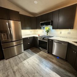 Cabinet Pro & Floors