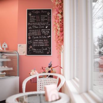 Victoria's Cake - Bakeries Near Me - Westfield, New Jersey