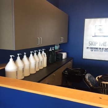 Supercuts - Wash center - Hair Salons Near Me - WILLIAMSVILLE, New York