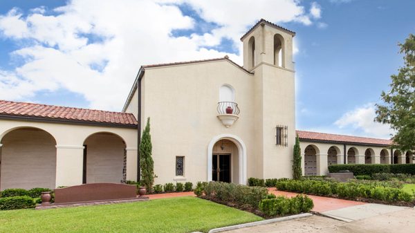 CHAPEL OF ETERNAL PEACE AT FOREST PARK - Updated June 2026 - 31 Photos
