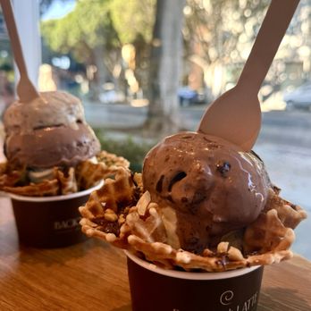 Bacio di Latte - September 5, 2025 | Friday | Blend of hazelnut and chocolate! Yum!! - Gelato Near Me - Santa Monica, California Bacio di Latte - September 5, 2025 | Friday | Blend of hazelnut and chocolate! Yum!! - Gelato Near Me - Santa Monica, California