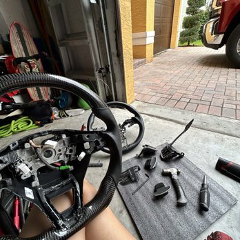 Gab’s Garage - custom steering wheel install. - Auto Repair Near Me Gab’s Garage - custom steering wheel install. - Auto Repair Near Me