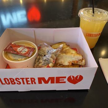 Lobster Me - lobster grilled cheese, lobster bisque and mango lemonade - Seafood Near Me - Las Vegas, Nevada Lobster Me - lobster grilled cheese, lobster bisque and mango lemonade - Seafood Near Me - Las Vegas, Nevada