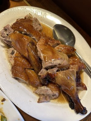 Fung's Kitchen by null