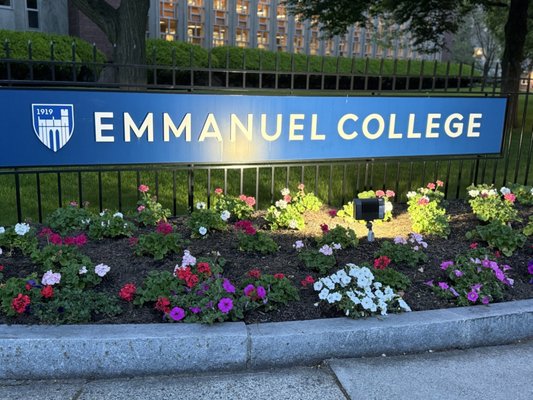 Emmanuel College