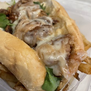 Hobnob - Roast pork sandwich - Sandwiches Near Me - Richmond, Virginia Hobnob - Roast pork sandwich - Sandwiches Near Me - Richmond, Virginia