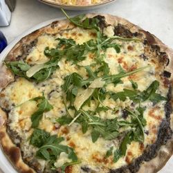 Pizzeria Picasso - Truffle pizza