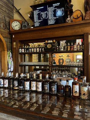 Crowded Barrel Whiskey Co by null